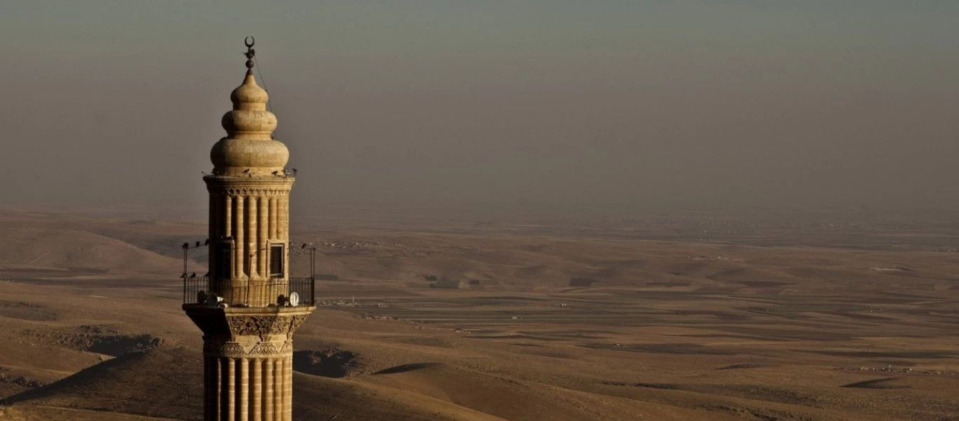 Απίστευτα πράγματα στην Τουρκία: Ξανά τραγούδια αντί για προσευχές στους μιναρέδες (βίντεο)